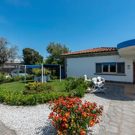 La Casina Del Pescatore On The - Happy Appartement Marina di Pietrasanta