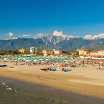 La Casina Del Pescatore On The - Happy Marina di Pietrasanta