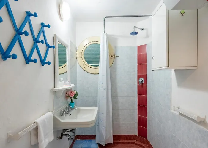 La Casina Del Pescatore On The - Happy Apartment Marina di Pietrasanta
